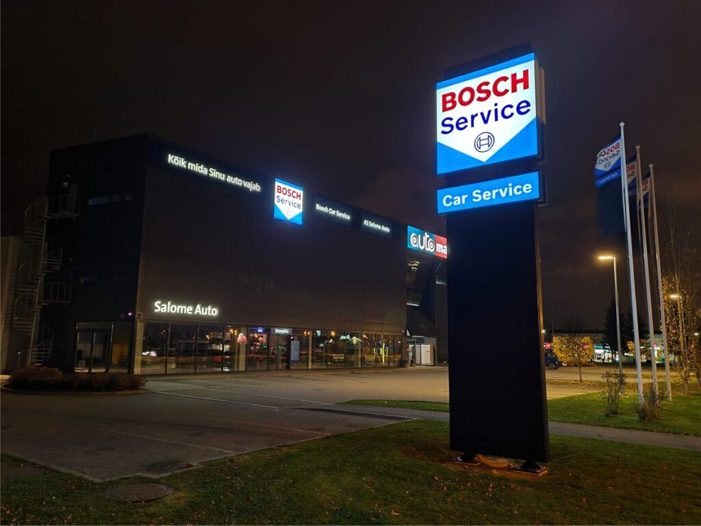 Bosch pylon - Aurilux