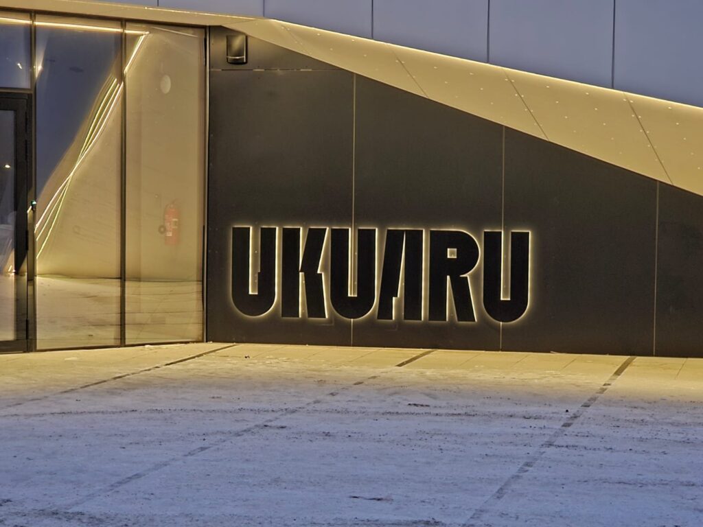Ukuaru 2 - Aurilux